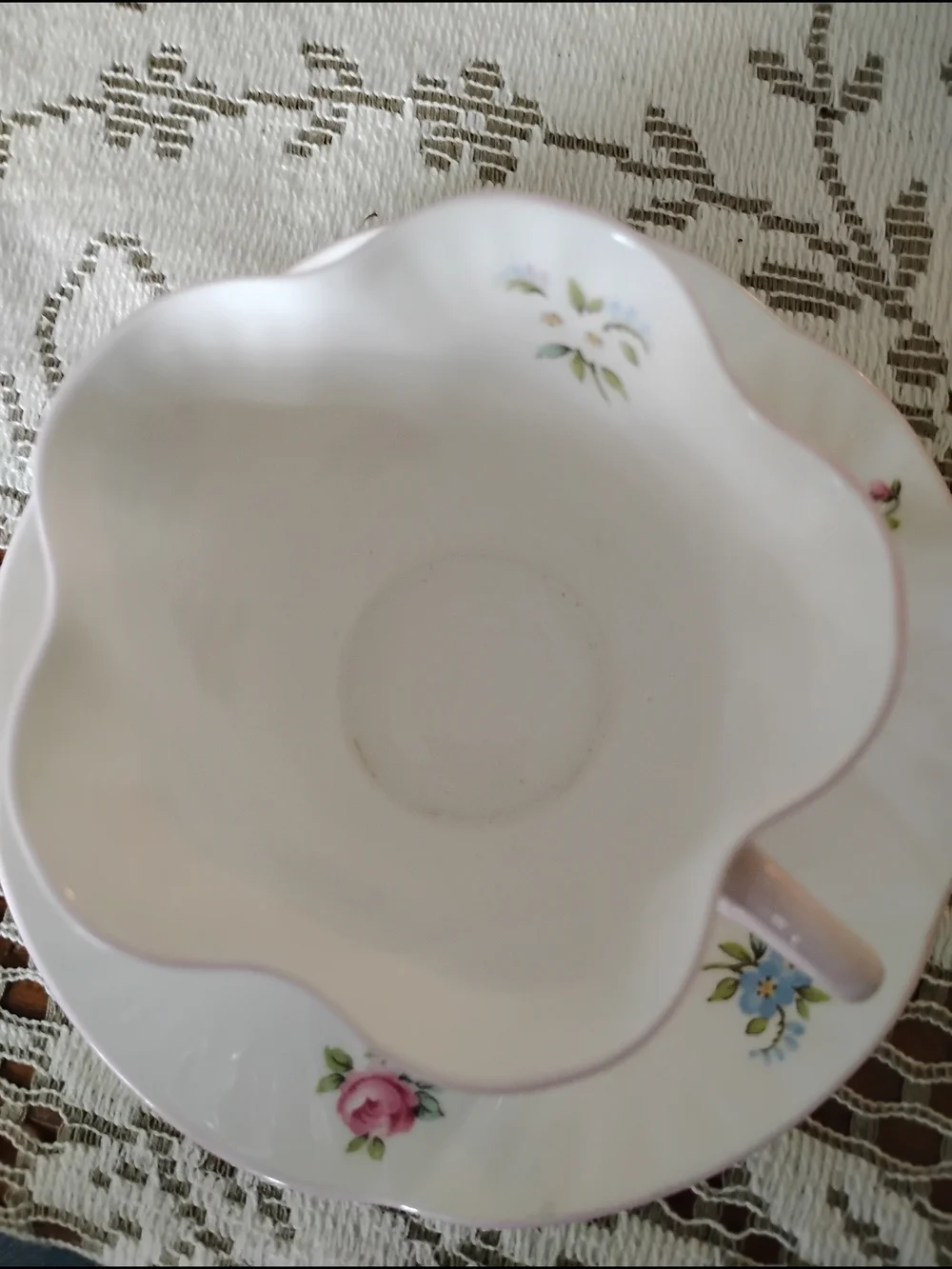 Royal York Fine Bone China Teacup and Saucer Set. Floral Bouquet.